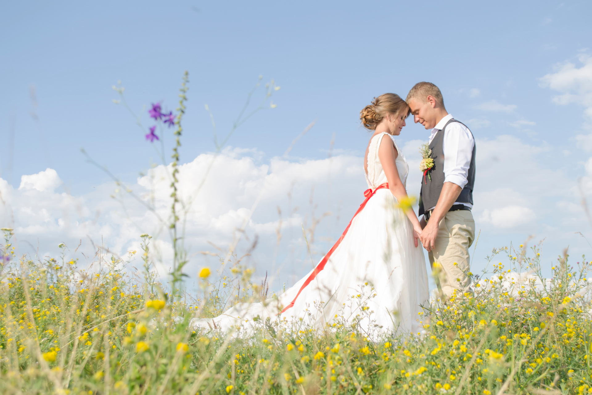 couple enjoying their wedding day looking at each other with love in Iowa