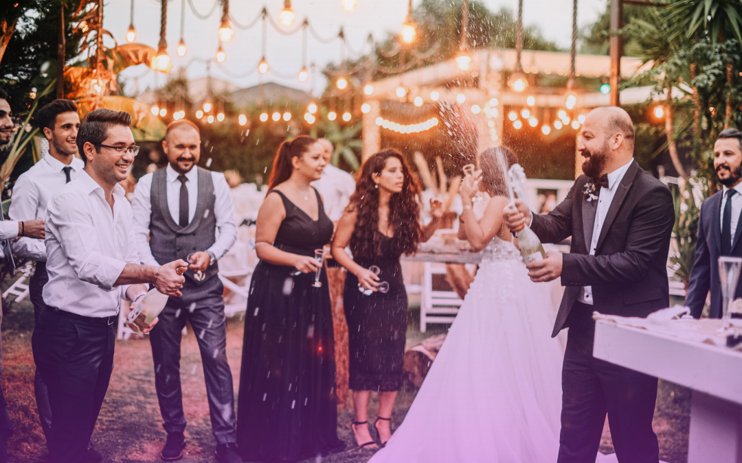 What is a Micro Wedding and Why Are They the New Trend?