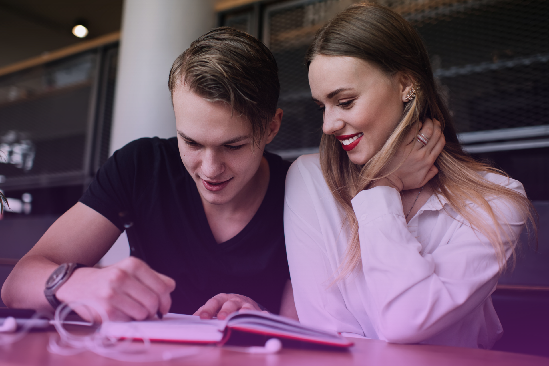 Washington state prenup checklist on clipboard