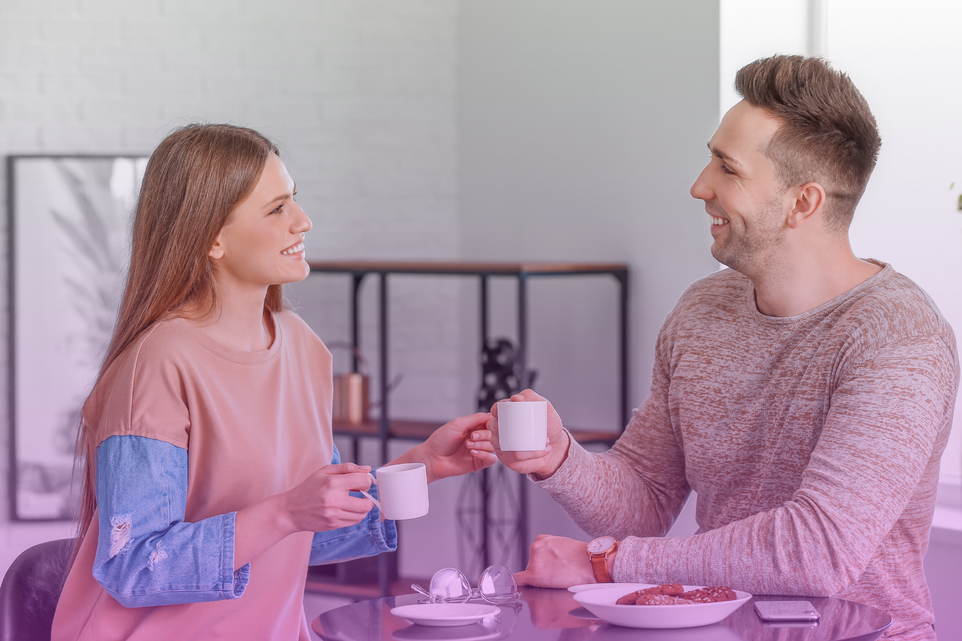 A couple is having a serious but calm conversation, representing the open and honest communication required for a mentally healthy relationship.