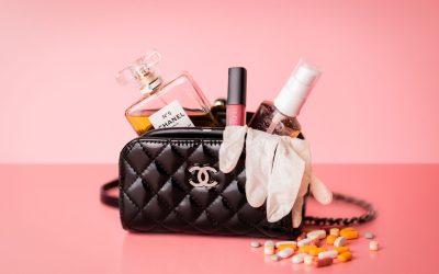 How to Pack an Emergency Kit for Your Wedding Day