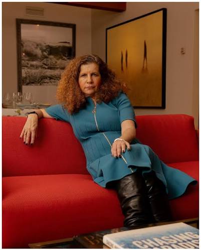 Lisa Zeiderman, Esq., in her law office